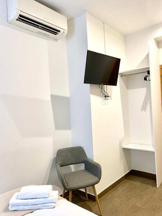Apartamentos Fuencarral Madrid Exteriör bild