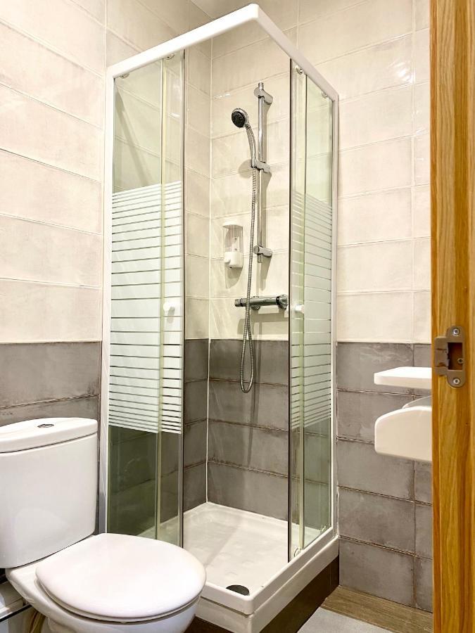 Apartamentos Fuencarral Madrid Exteriör bild