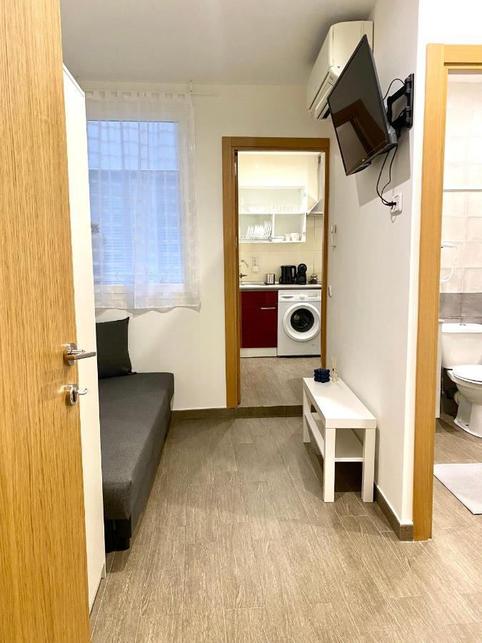 Apartamentos Fuencarral Madrid Exteriör bild